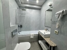 Hotel Kazzhol Almaty