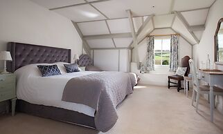 Mill End Hotel