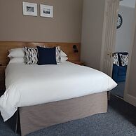 Powys Lodge