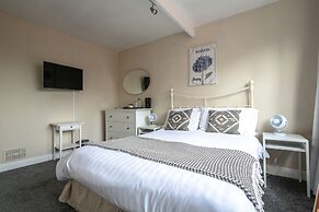 Baytree Lodge