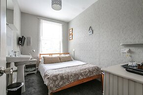 Baytree Lodge