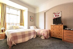 Baytree Lodge
