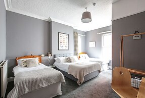 Baytree Lodge