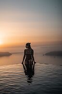 Galaxy Suites & Villas