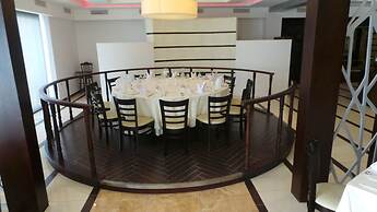 Amman Airport Hotel