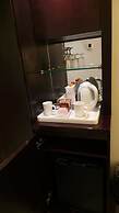 Amman Airport Hotel