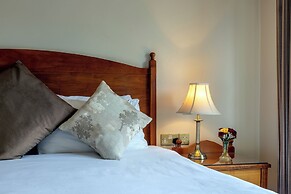 Newgrange Hotel