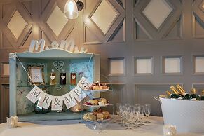 Newgrange Hotel