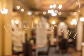 Newgrange Hotel