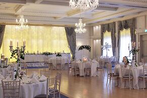Newgrange Hotel