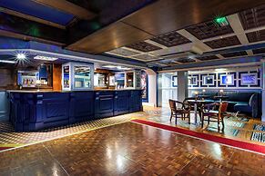 Newgrange Hotel