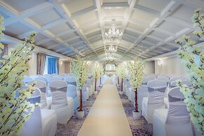 Newgrange Hotel