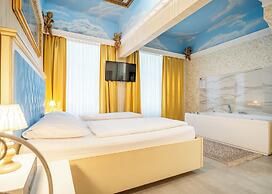Hotel Urania