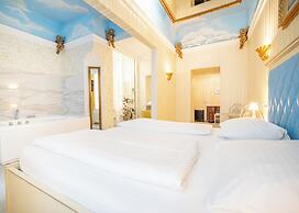 Hotel Urania