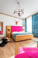 Hotel Urania