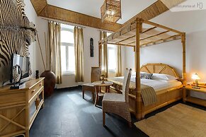 Hotel Urania