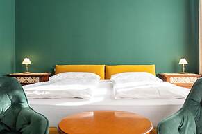 Hotel Urania