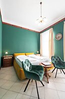 Hotel Urania