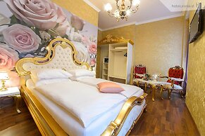 Hotel Urania