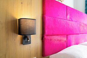 Hotel Urania