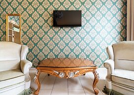 Hotel Urania