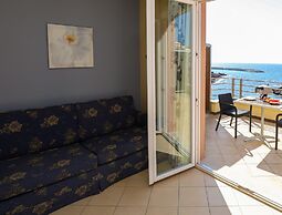 Janus Hotel