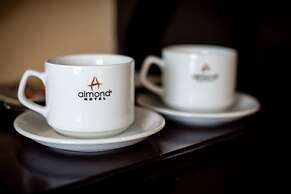 Almond Hotel Sothearos