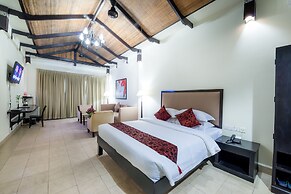 Almond Hotel Sothearos