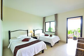 Almond Hotel Sothearos