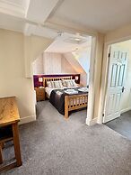 The North Cliff Hotel