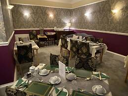 The North Cliff Hotel