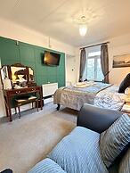 The North Cliff Hotel