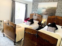 The North Cliff Hotel