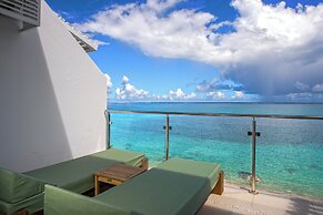 Bleu Emeraude Hotel