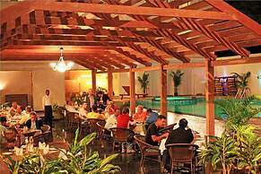 Le Royale Residency