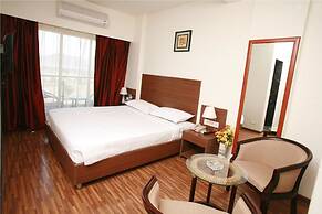 Le Royale Residency