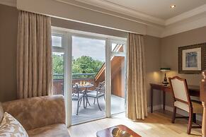 The Court Yard Hotel