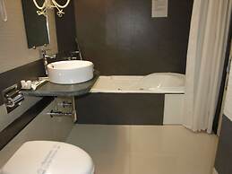 Kapila Business Hotel