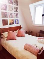 Daddy Long Legs Art Hotel