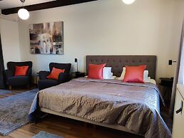 Backby Manor