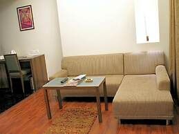 Hotel Studio Estique
