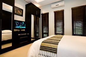 Palm Grove Resort