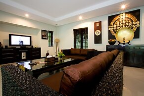 Palm Grove Resort