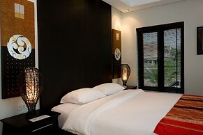 Palm Grove Resort