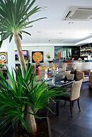 Palm Grove Resort
