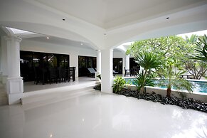 Palm Grove Resort