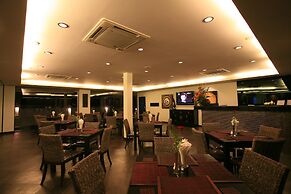 Palm Grove Resort