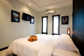 Palm Grove Resort