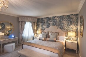 Castle Arch Hotel