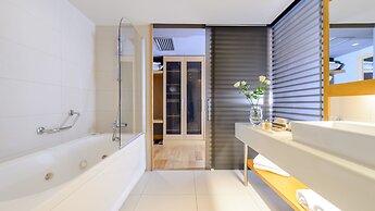 Alexander Beach hotel & Spa